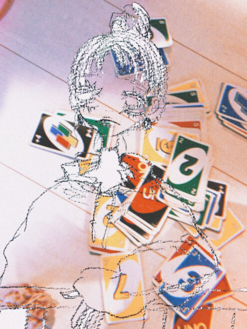 女の子のイラストと写真