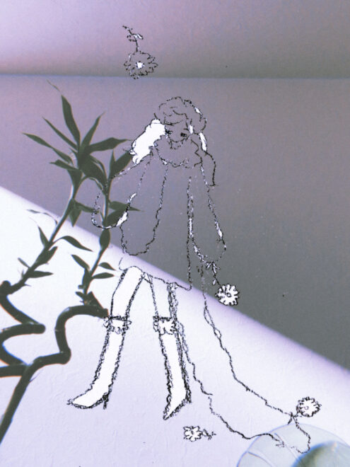 女の子のイラストと写真