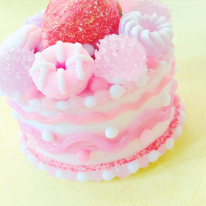 ハンドメイド小物入れケーキ