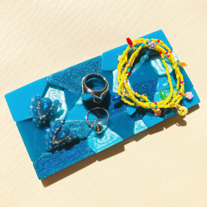 ハンドメイドアクセサリートレイ