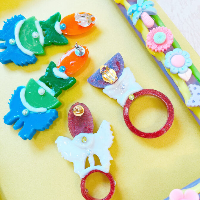 ハンドメイド個性派アクセサリー