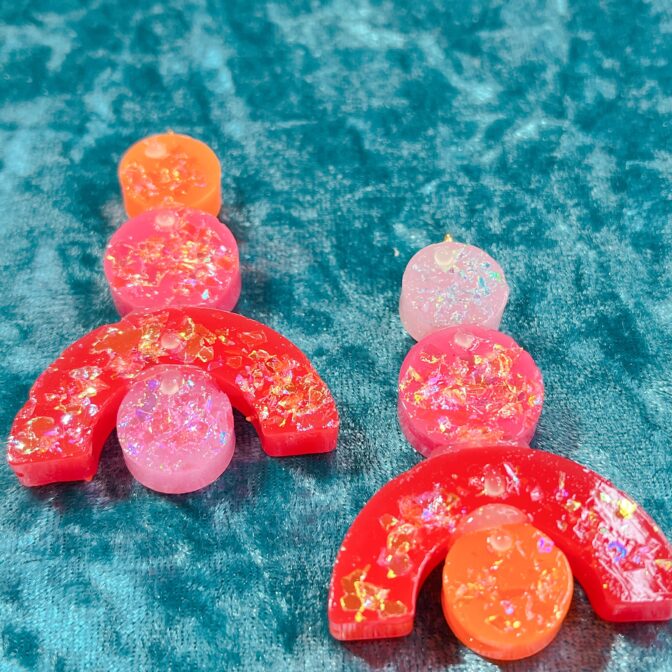 派手ファッションカラフルイヤリング・ピアス