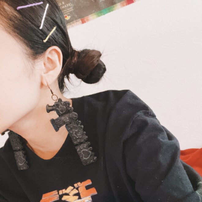 ハンドメイドブラックアクセサリー