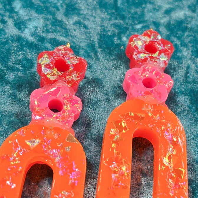 派手ファッションカラフルイヤリング・ピアス