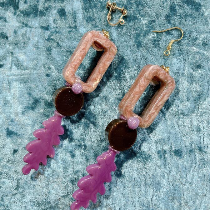 ハンドメイドアクセサリー