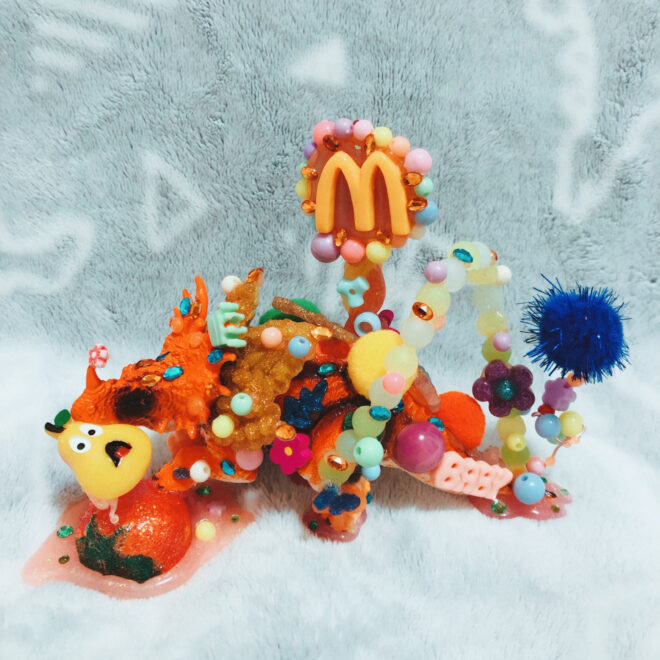 100円ショップリメイクおもちゃの恐竜