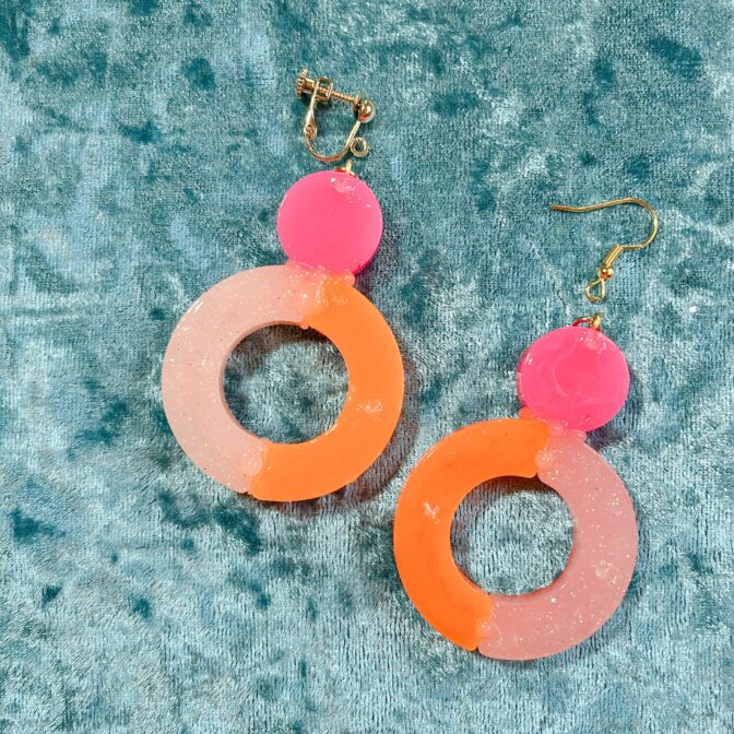 ハンドメイドカラフルアクセサリー