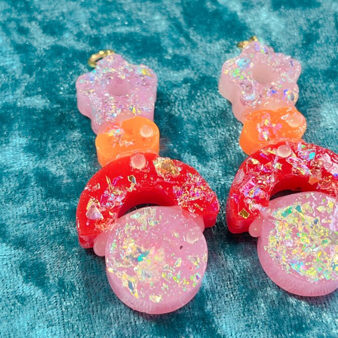 派手ファッションカラフルイヤリング・ピアス