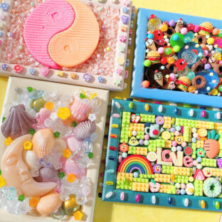 パーツをぎっしり敷き詰めたアートフレームを作りました。｜ネット販売中