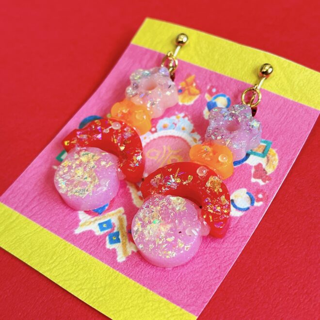 派手ピンクイヤリング