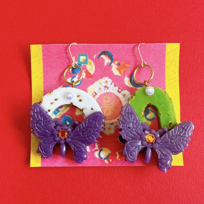 大ぶりバタフライピアス